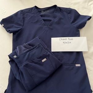 Navy small/regular Zamora joggers, small Casma top.